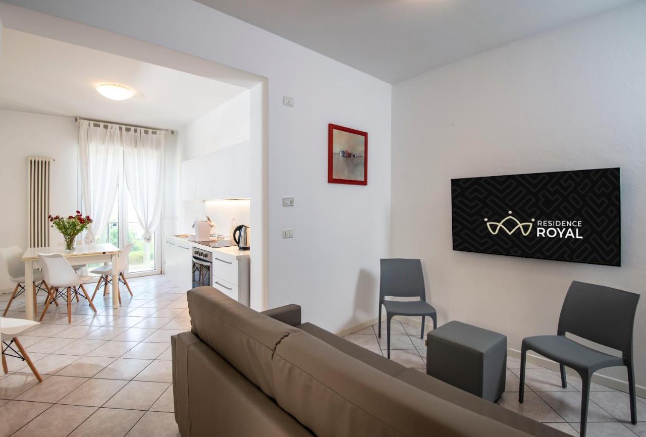 Residence Royal Rimini Exterior foto